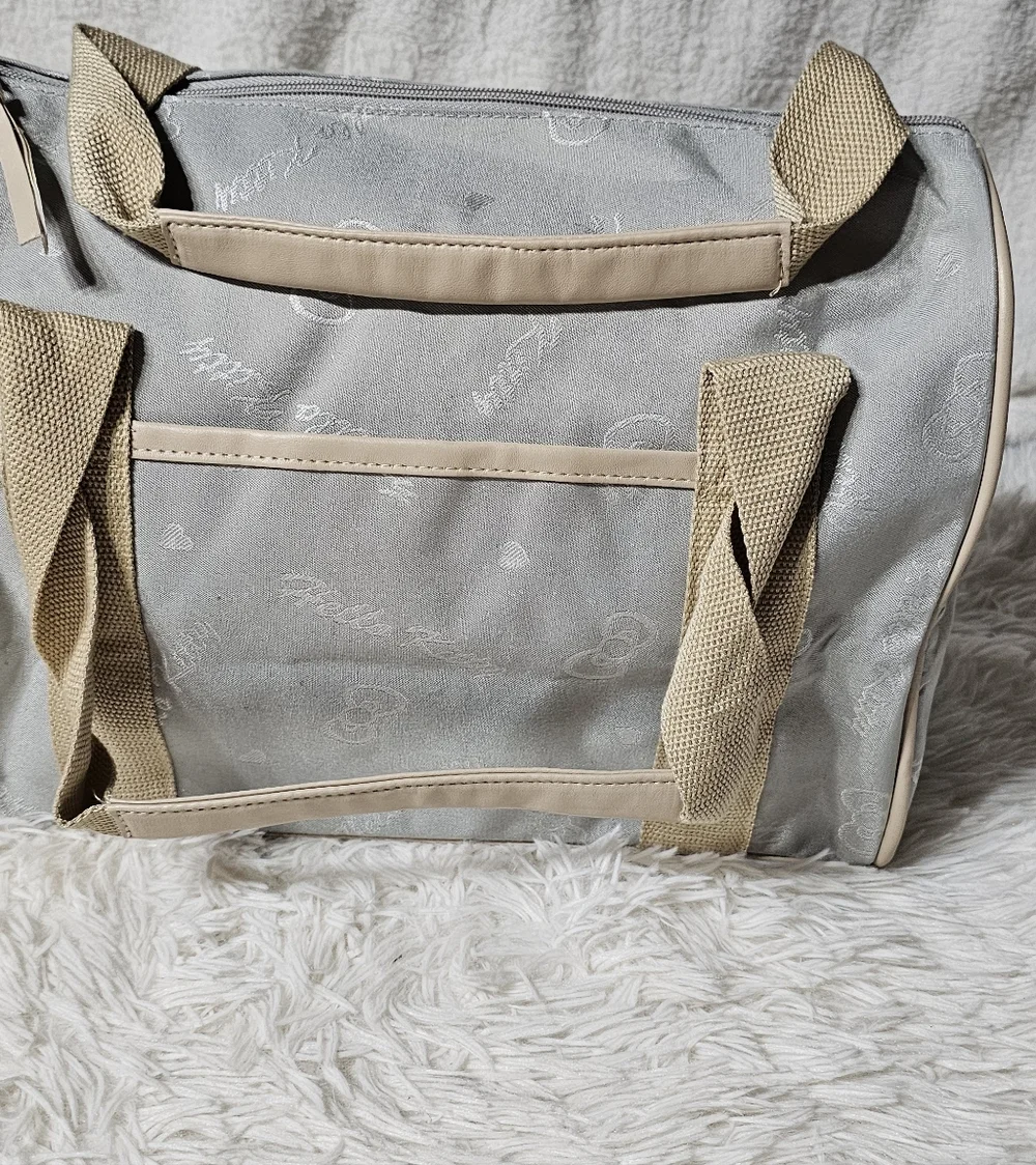 Hello Kitty by Sanrio 1976-2015 Gray & Tan Duffle Bag Overnighter Weekender VTG